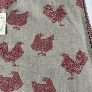 Raine And Humble Henrietta Chicken Table Runner Fig Red‎ 28"x17" Table Runner